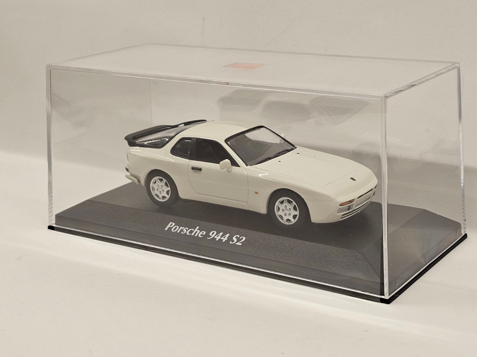 Maxichamps Porsche 944 S2 1:43, Hobby en Vrije tijd, Auto, Nieuw, Ophalen of Verzenden, MiniChamps