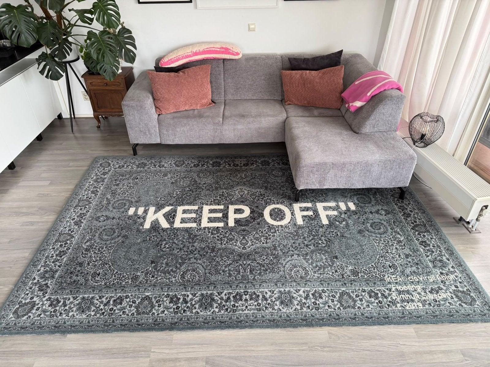 IKEA x Virgil Abloh "KEEP OFF" vloerkleed, Ophalen, 200 cm of meer, Zo goed als nieuw, 200 cm of meer