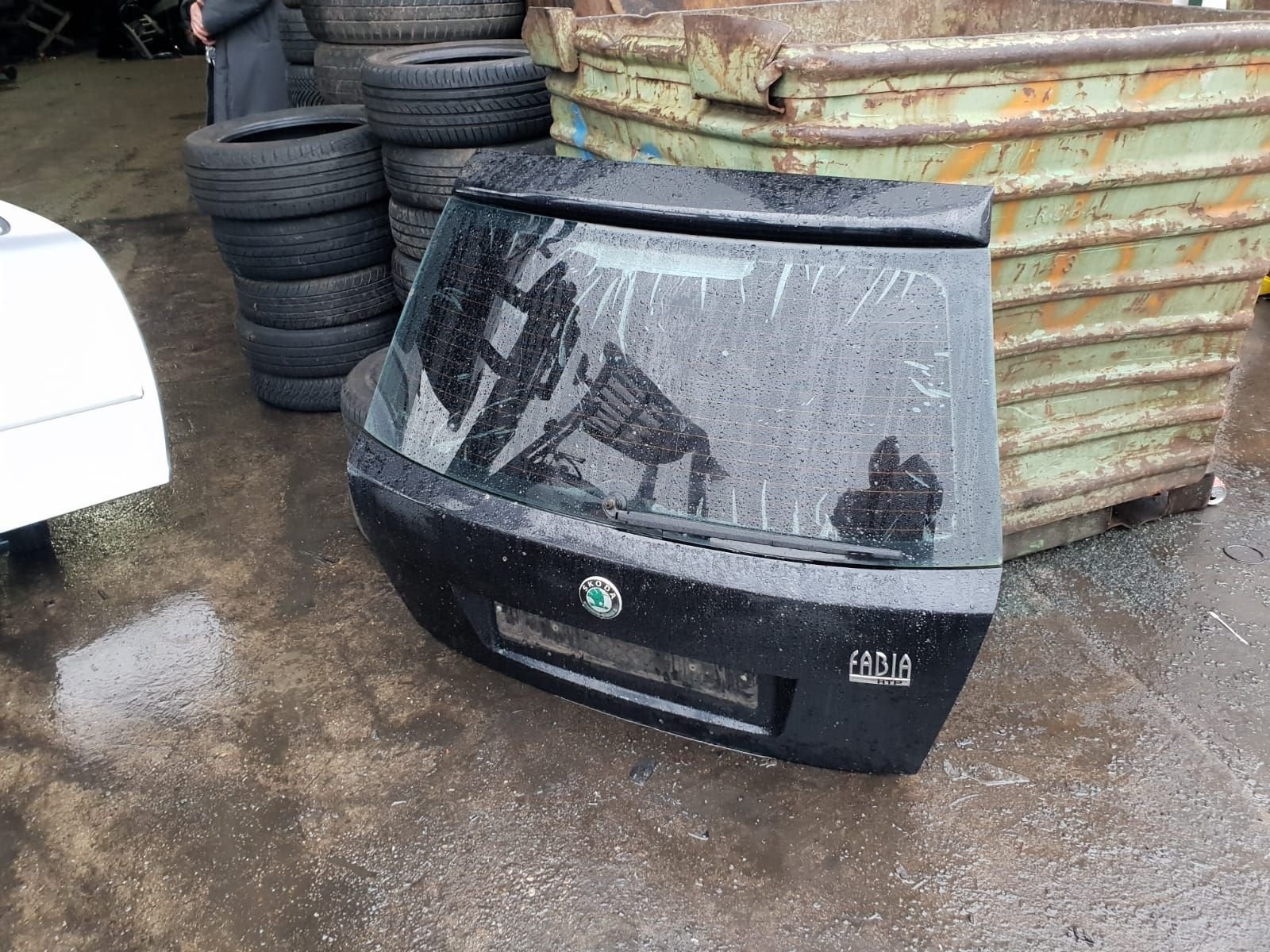 SKODA FABIA HB  ACHTERKLEP BJ 2001 TOT 2006, Auto-onderdelen, Gebruikt, -, Ophalen of Verzenden, Achter