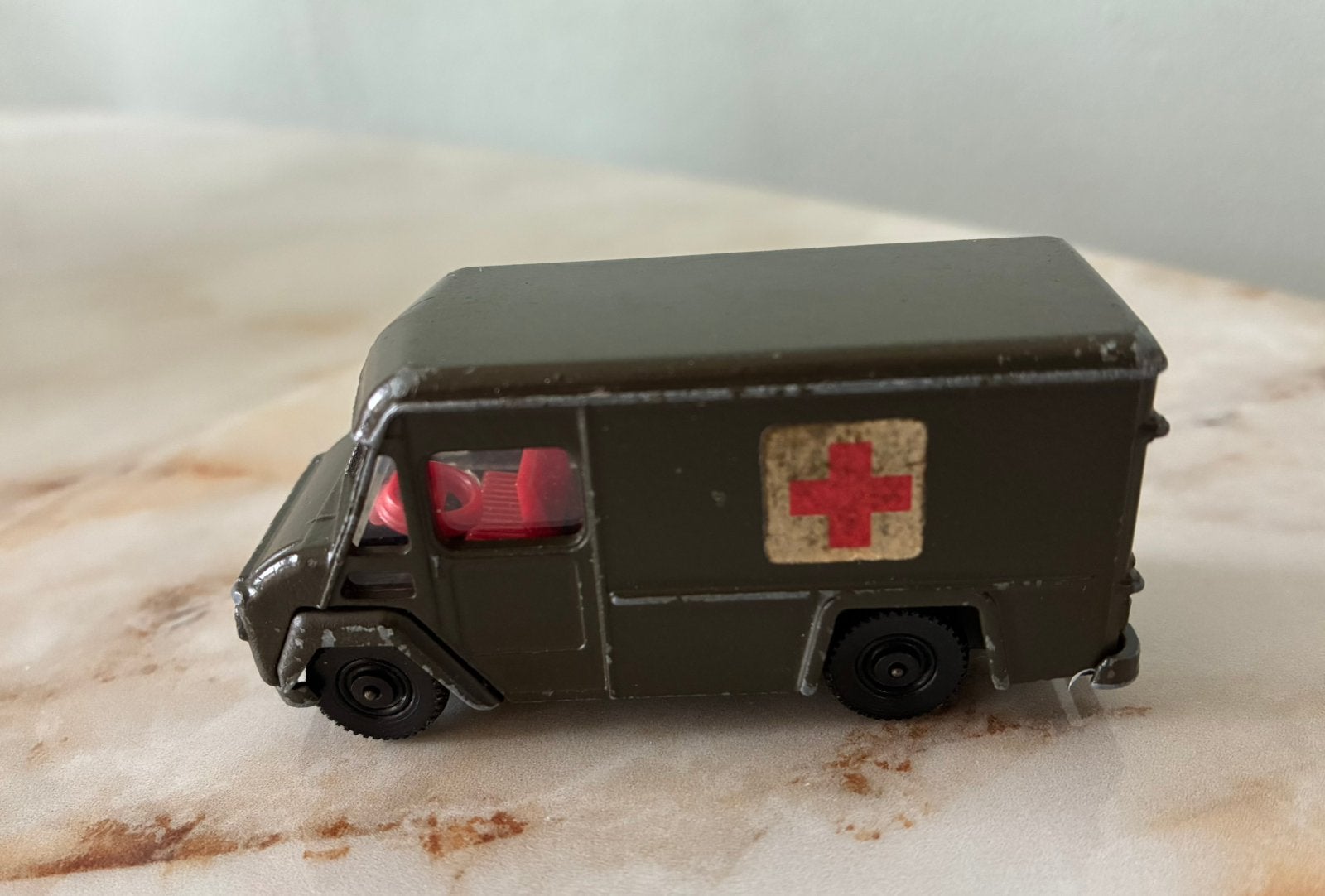 Efsi Holland Vintage Militaire Ambulance Commer 302, Ophalen of Verzenden, Overige soorten, Miniatuur of Beeldje