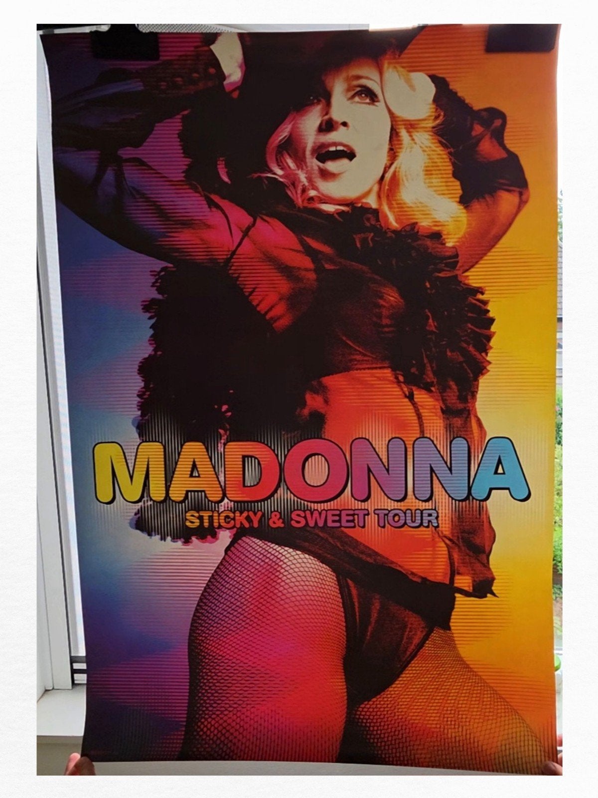 Madonna The Sticky & Sweet Tour 2008 boy inc. Poster mdna, Rechthoekig Staand, Deurposter of groter, Ophalen of Verzenden, Zo goed als nieuw