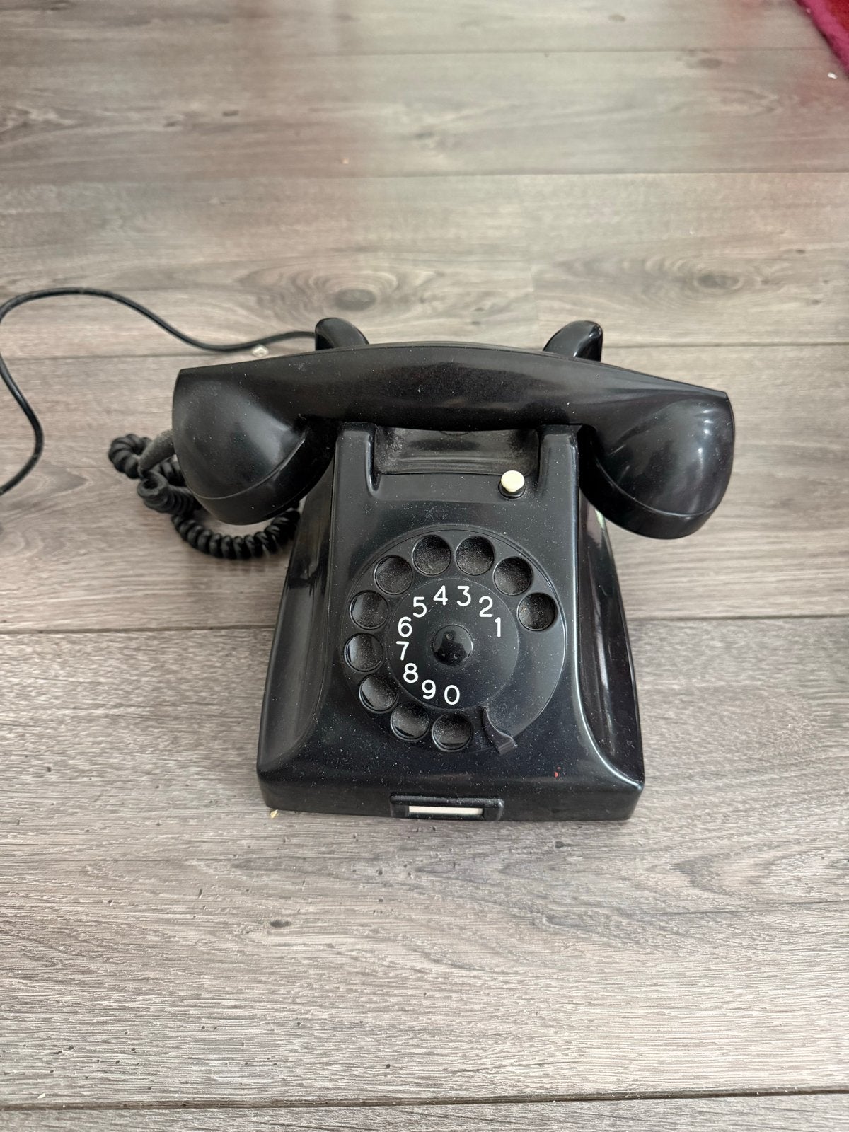 Vintage Zwarte Telefoon met Draaischijf - Jaren '70, Telecommunicatie, Vaste telefoons | Niet Draadloos, Ophalen, Gebruikt, Met draaischijf