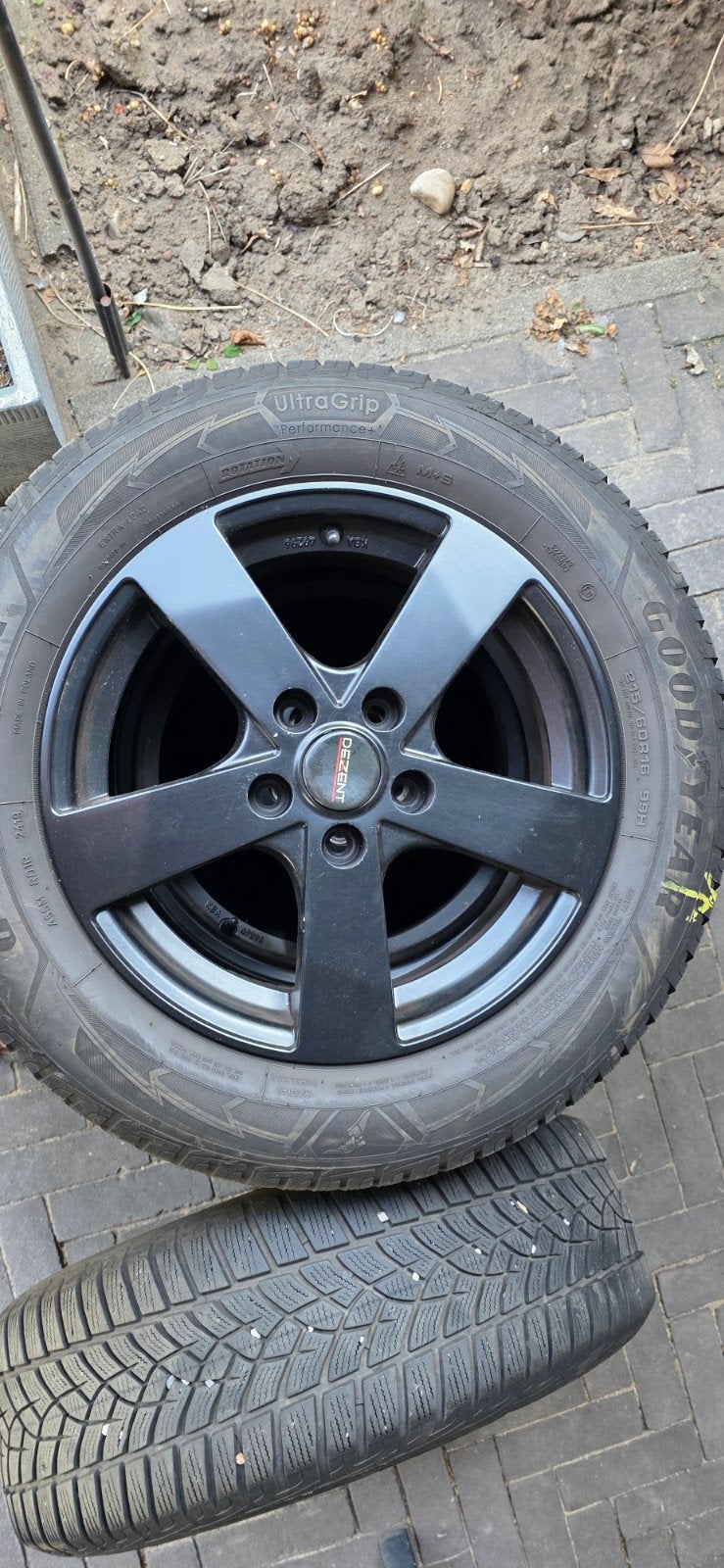 Winterbanden met Dezent velgen voor Mazda CX3, Auto-onderdelen, Banden en Velgen, Ophalen, 215 mm, 16 inch, Banden en Velgen