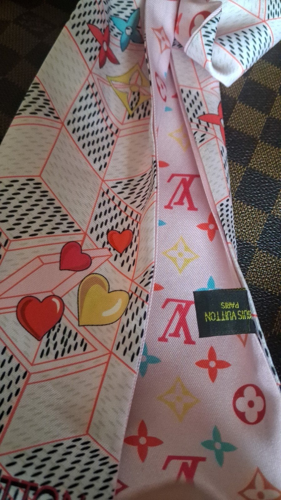Louis vuitton twilly, Kleding | Dames, Mutsen, Sjaals en Handschoenen, Ophalen of Verzenden, Nieuw, Sjaal