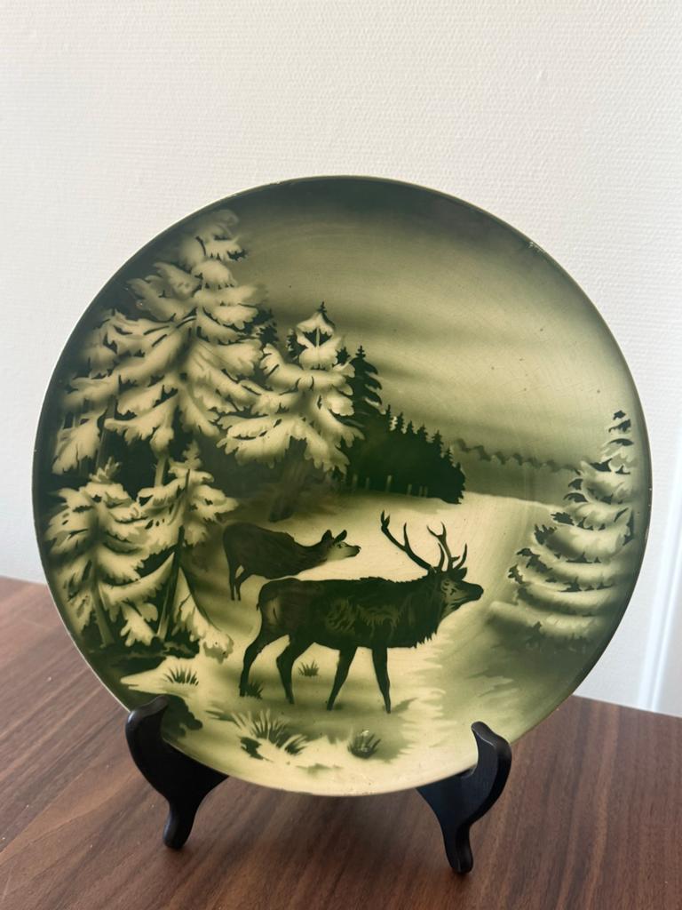 Vintage Villeroy & Boch wandbord met herten in bos, Antiek en Kunst, Ophalen