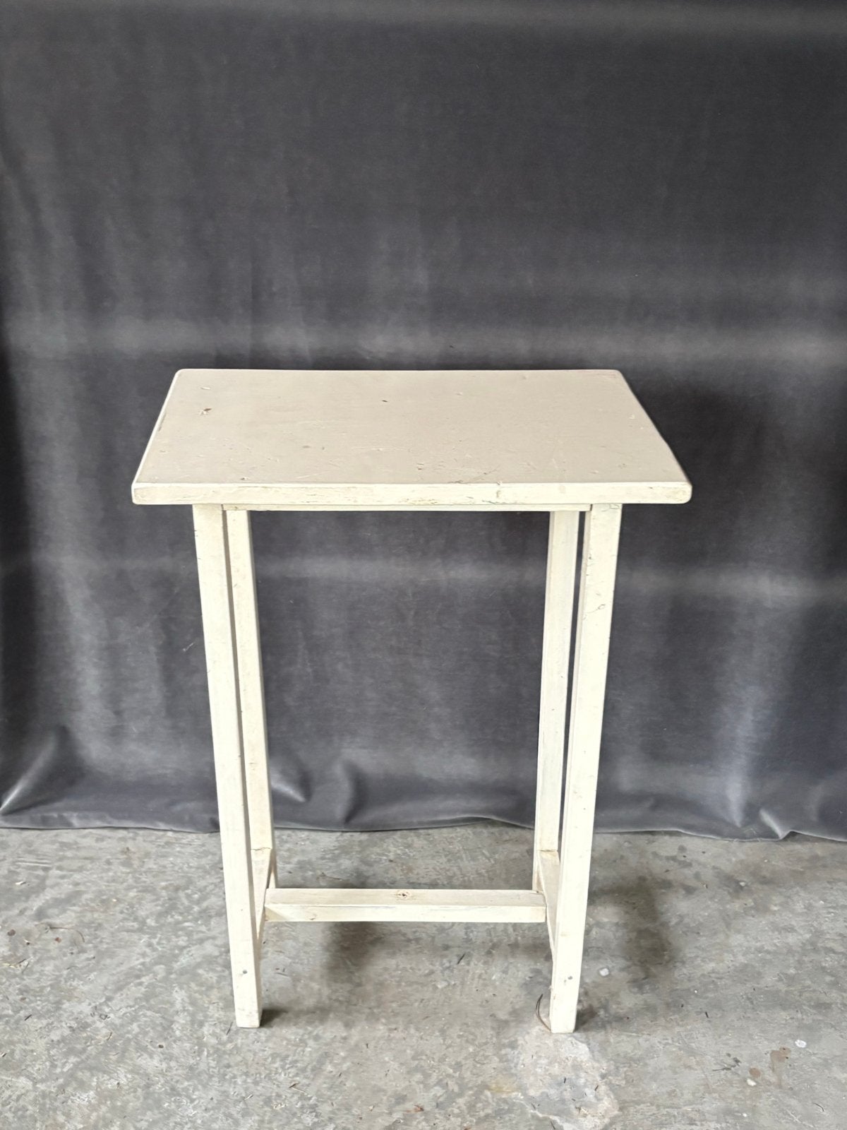 Set van 2 vintage bijzettafeltjes, Ophalen, Minder dan 55 cm, Gebruikt, 60 cm of meer