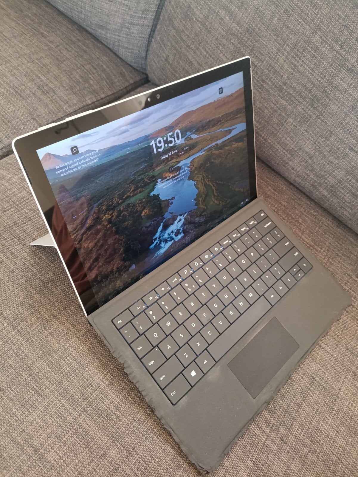 Microsoft Surface Pro 4 256GB - i5 8GB RAM, Computers en Software, Windows Tablets, Gebruikt, 12 inch, Pro 4, Gps
