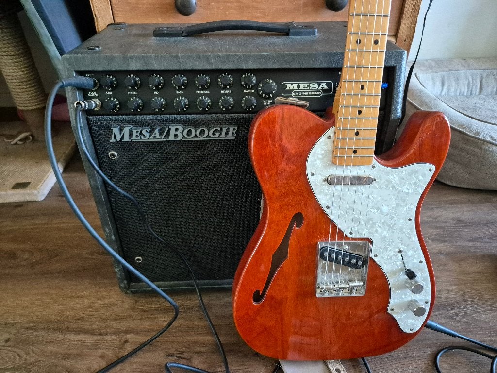 te koop of ruil squier / fender thinline telecaster mahogany, Muziek en Instrumenten, Snaarinstrumenten | Gitaren | Elektrisch
