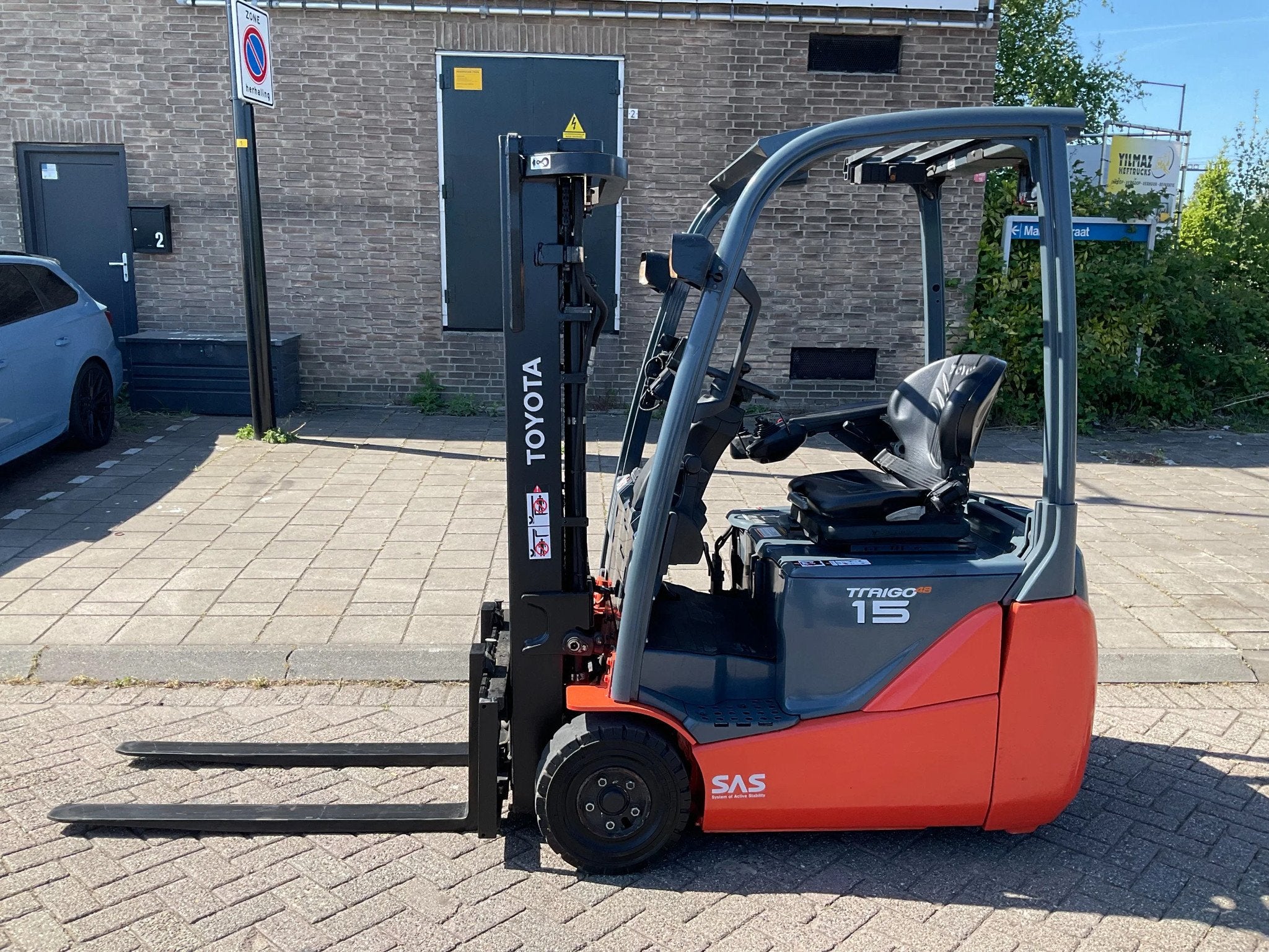 Toyota 8FBET15 1500KG 4.30METER HEFTRUCK (bj 2015), Zakelijke goederen, Machines en Bouw | Heftrucks en Intern transport, Heftruck