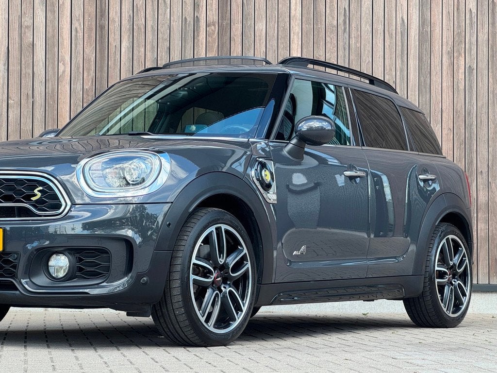 Mini Countryman 1.5 Cooper S E ALL4 Chili / Full Option /JCW, Gebruikt, Leder en Stof, Automatische klimaatregeling, Plug-in hybride
