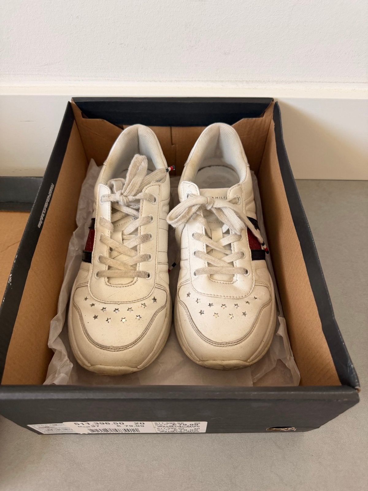 Tommy Hilfiger sneakers maat 37, Ophalen of Verzenden, Gebruikt, Schoenen