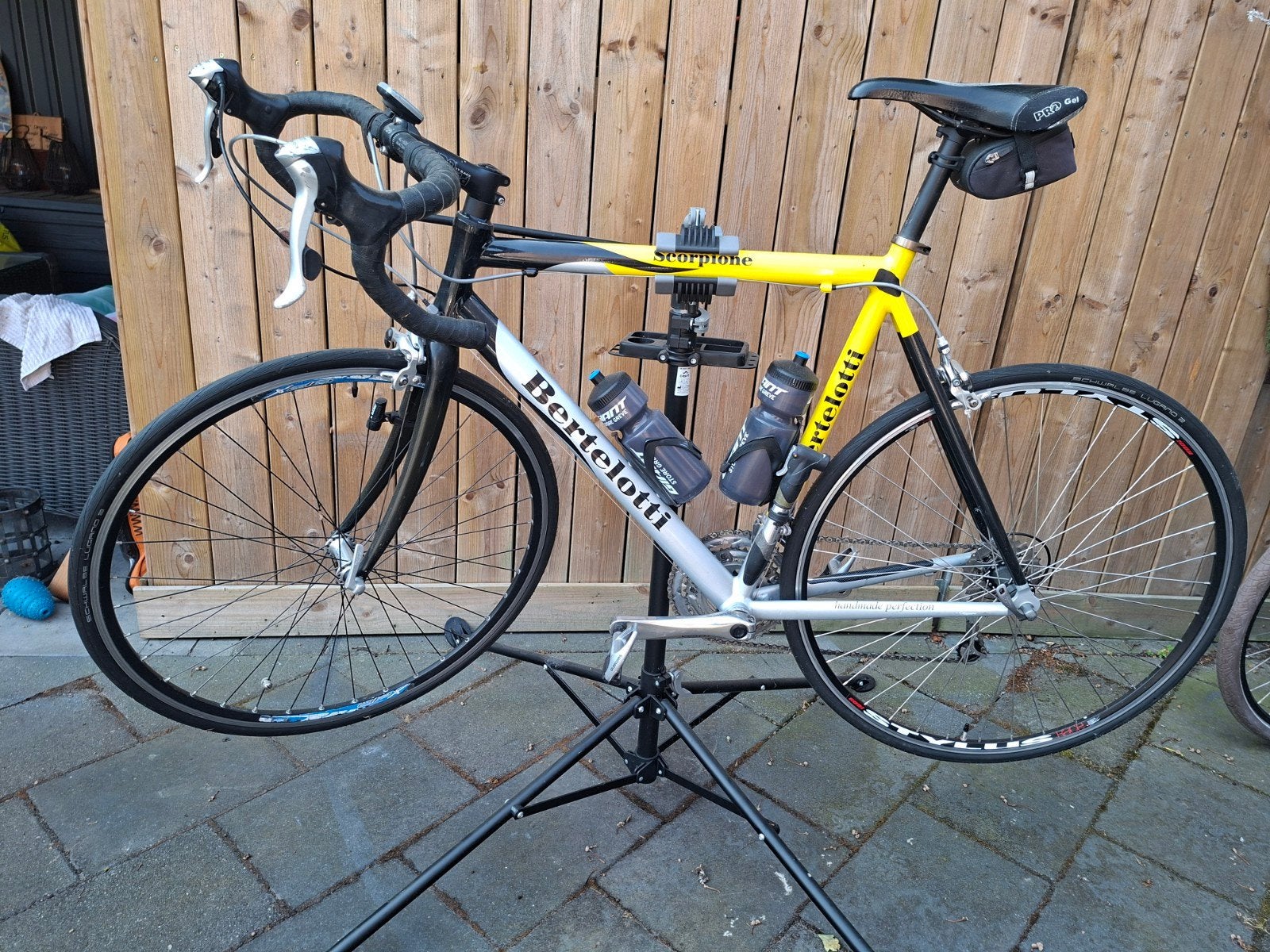 Bertelotti racefiets, Fietsen en Brommers, Overige merken, Gebruikt, Velgrem, Ophalen of Verzenden