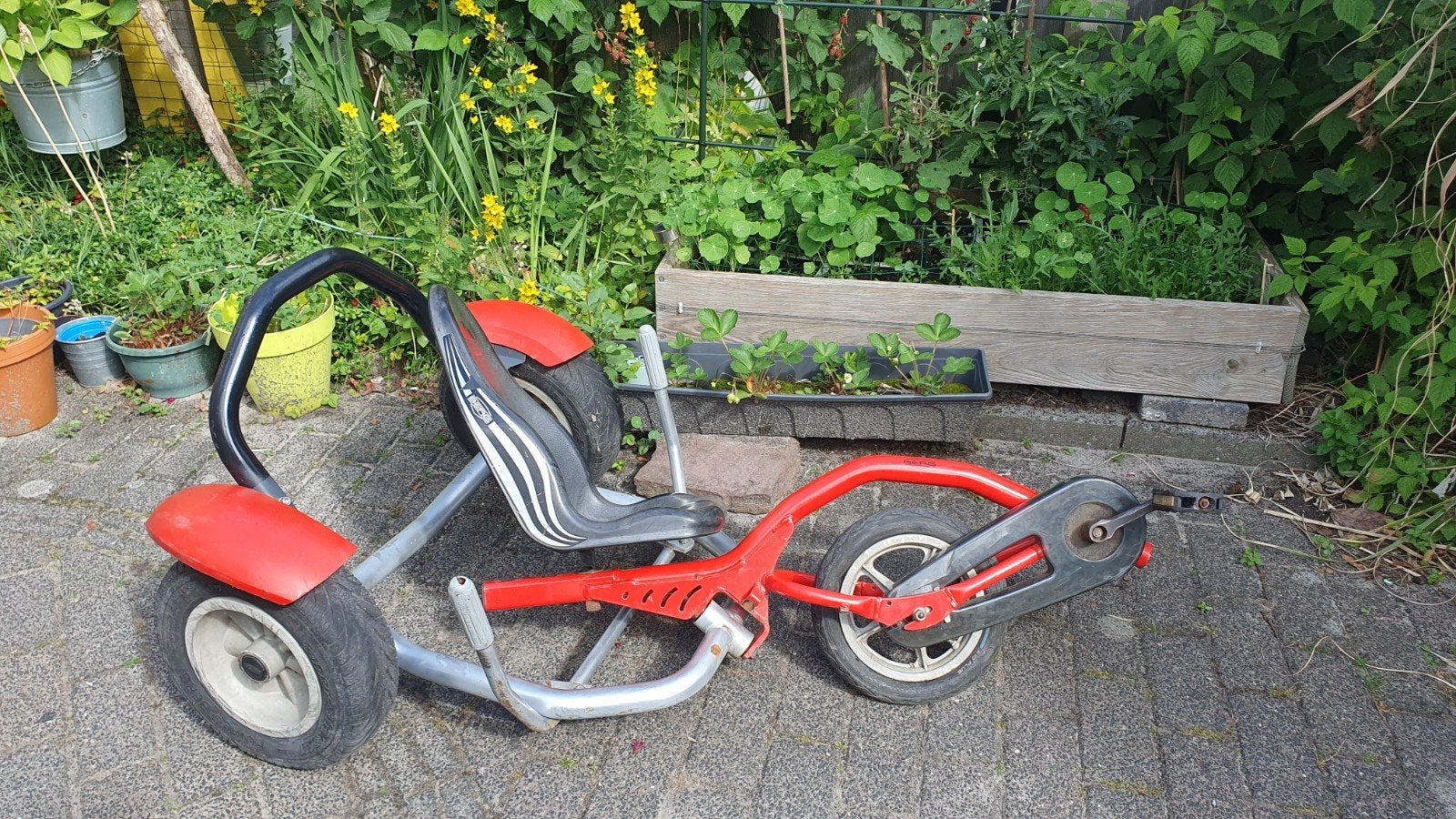 Berg skelter trike 8+ supervet, Kinderen en Baby's, Speelgoed | Buiten | Skelters, Ophalen, Gebruikt, Berg, Vrijloopautomaat