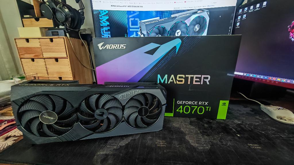 Gigabyte AORUS RTX 4070 Ti MASTER, Computers en Software, Videokaarten, Ophalen, GDDR6, PCI-Express 4, Zo goed als nieuw
