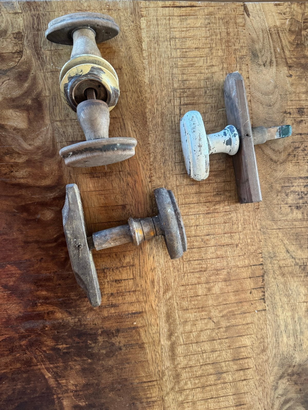 Drie antieke deurklinken / deurknoppen, Ophalen of Verzenden