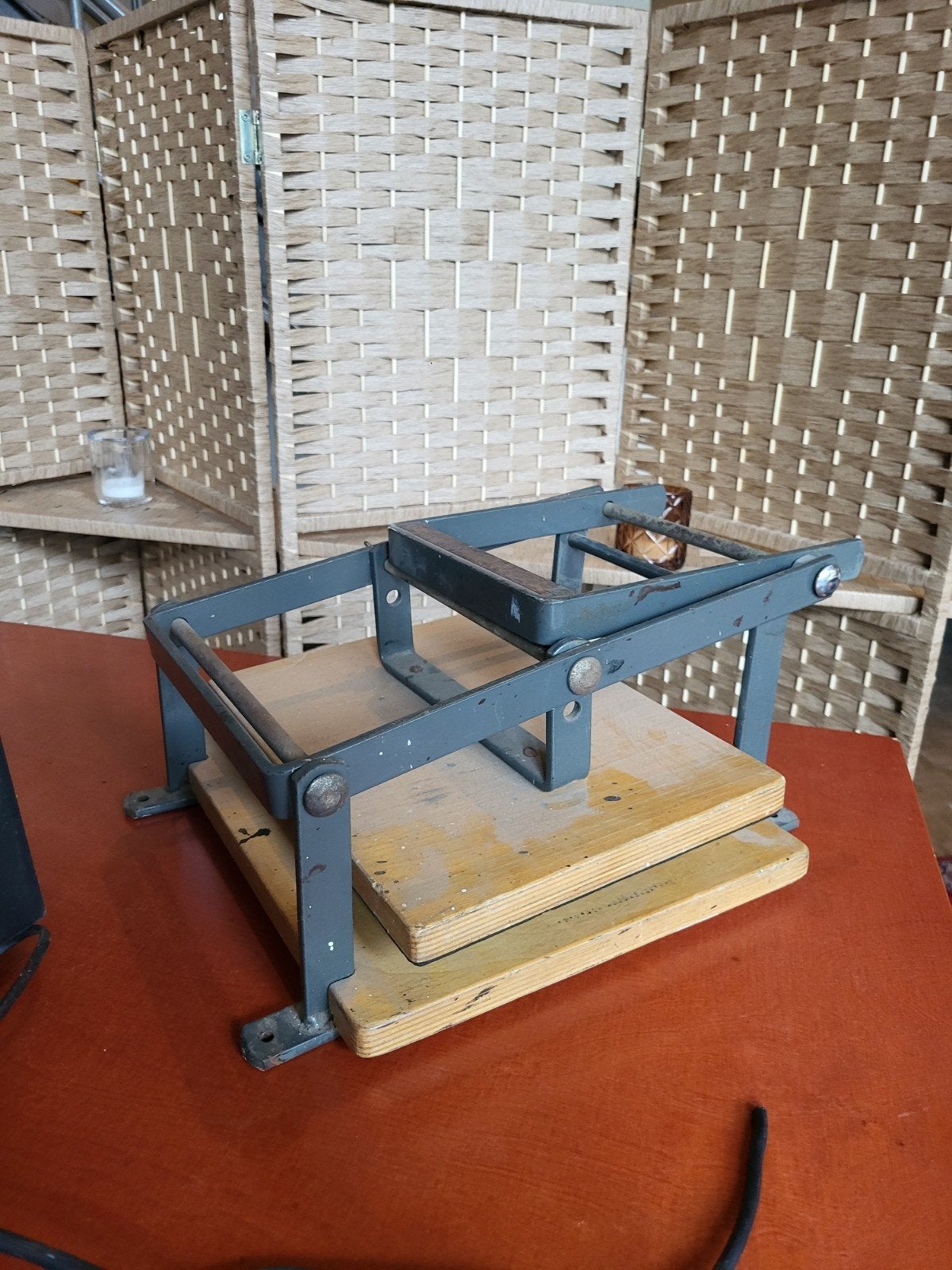 Pers, Ophalen, 1200 watt of meer, 70 mm of meer