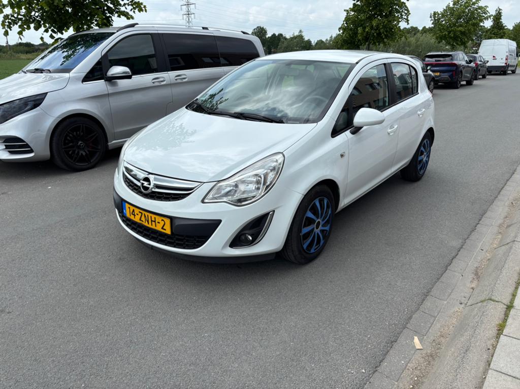 Opel Corsa 1.2 16V 5D 2013 Wit Airco/Trekhaak!, Auto's, Opel, Bedrijf, Corsa, Benzine, B, Hatchback, Handgeschakeld, Origineel Nederlands