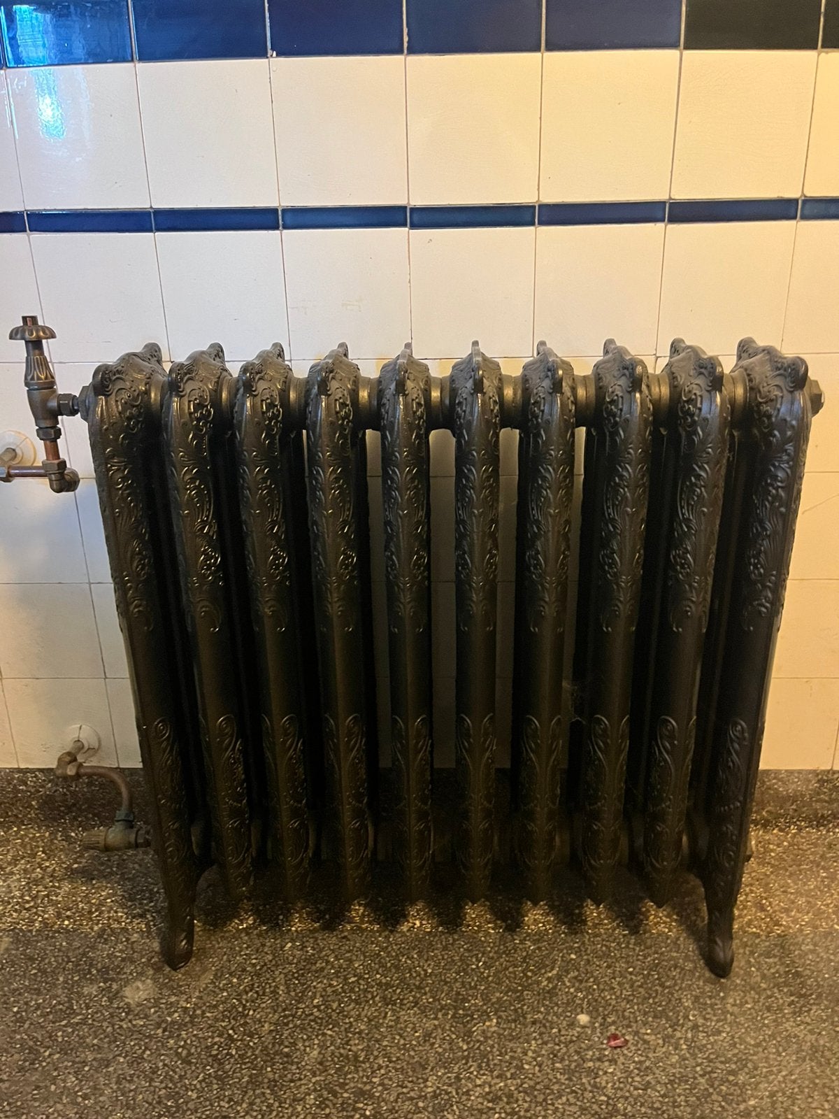 Gietijzeren antiek look  radiator, Ophalen, 30 tot 80 cm, Radiator, Zo goed als nieuw