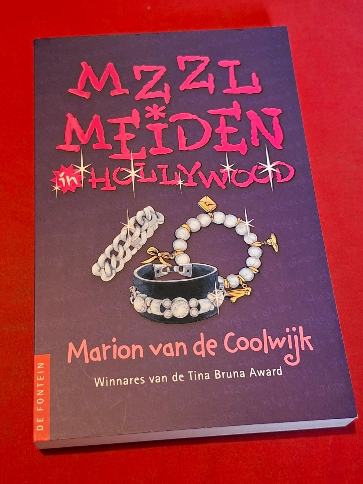 GESIGNEERD MZZL meiden in Hollywood. Marion van Coolwijk., Boeken, Ophalen of Verzenden, Zo goed als nieuw