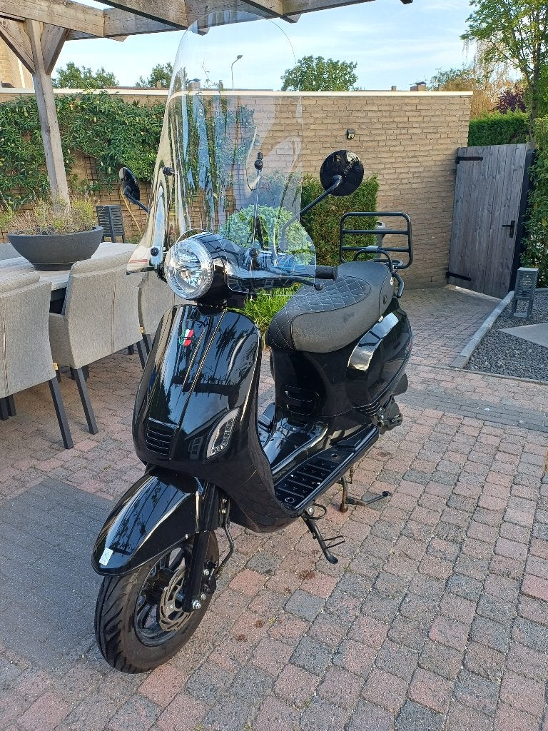 GTS Toscane Dynamic 45km/u, Fietsen en Brommers, Zo goed als nieuw, Benzine, Ophalen, Overige merken