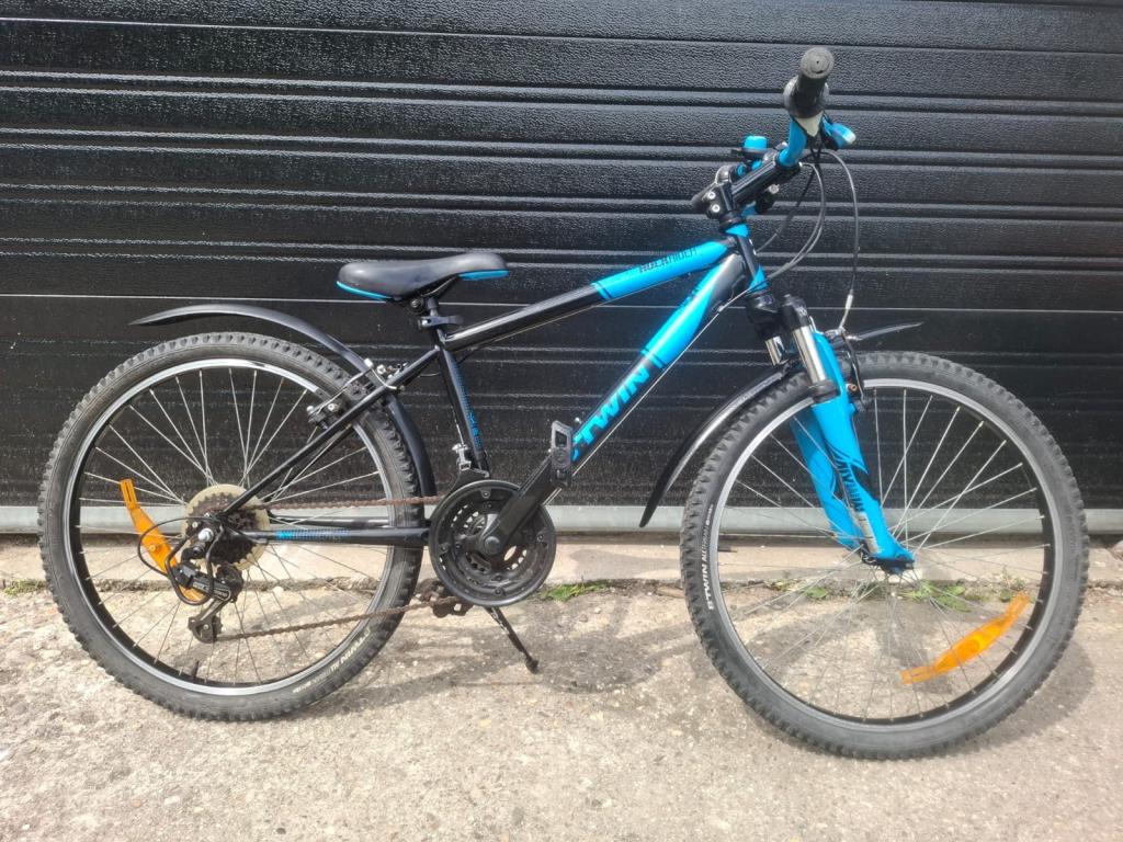 24 inch b twin mountainbike 18 versnellingen, 24 inch, Versnellingen, Niet ingevuld, B twin