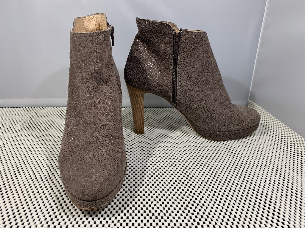 McGregor maat 41. Elegante taupe kleur laarsjes., McGregor, Bruin, Verzenden, Lage of Enkellaarzen