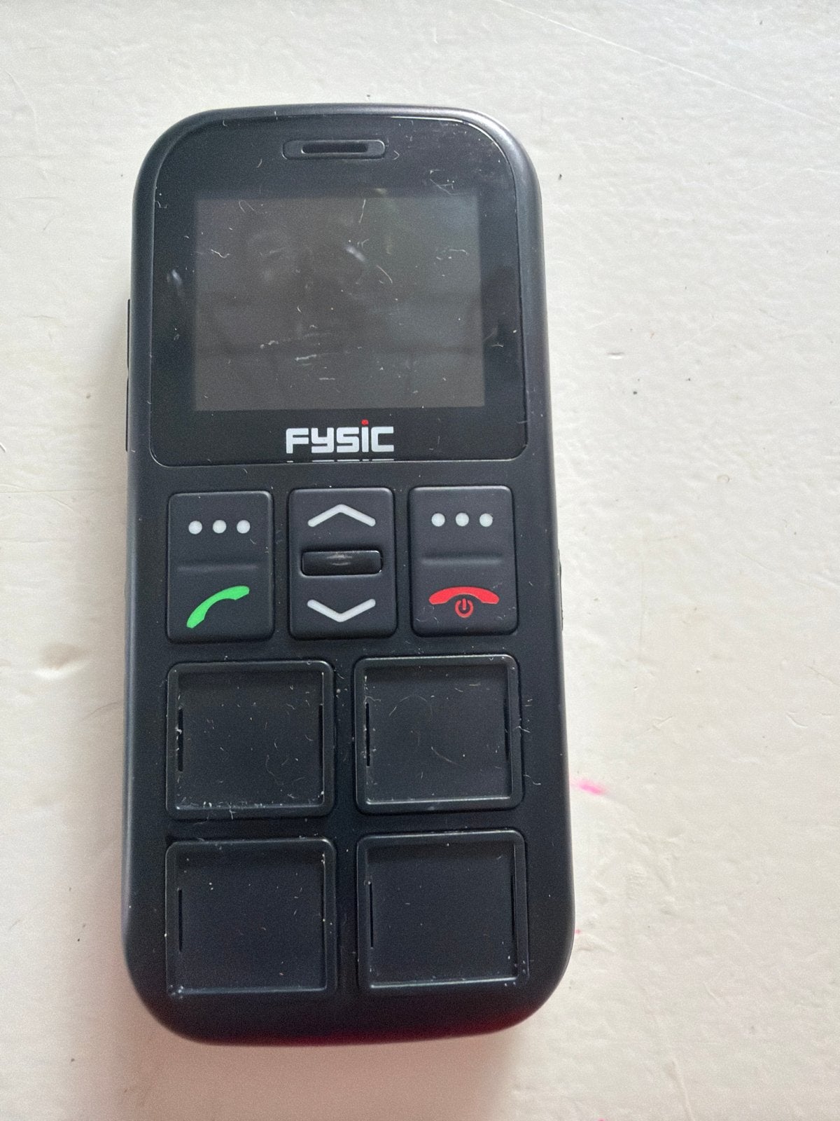 Fysic seniorentelefoon - Eenvoudig en gebruiksvriendelijk, Gebruikt, Ophalen of Verzenden, Minder dan 3 megapixel, Klassiek of Candybar