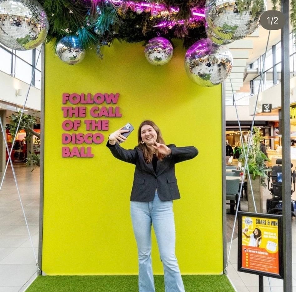 Instagram hotspot, Ophalen, Zo goed als nieuw, Versiering, Overige