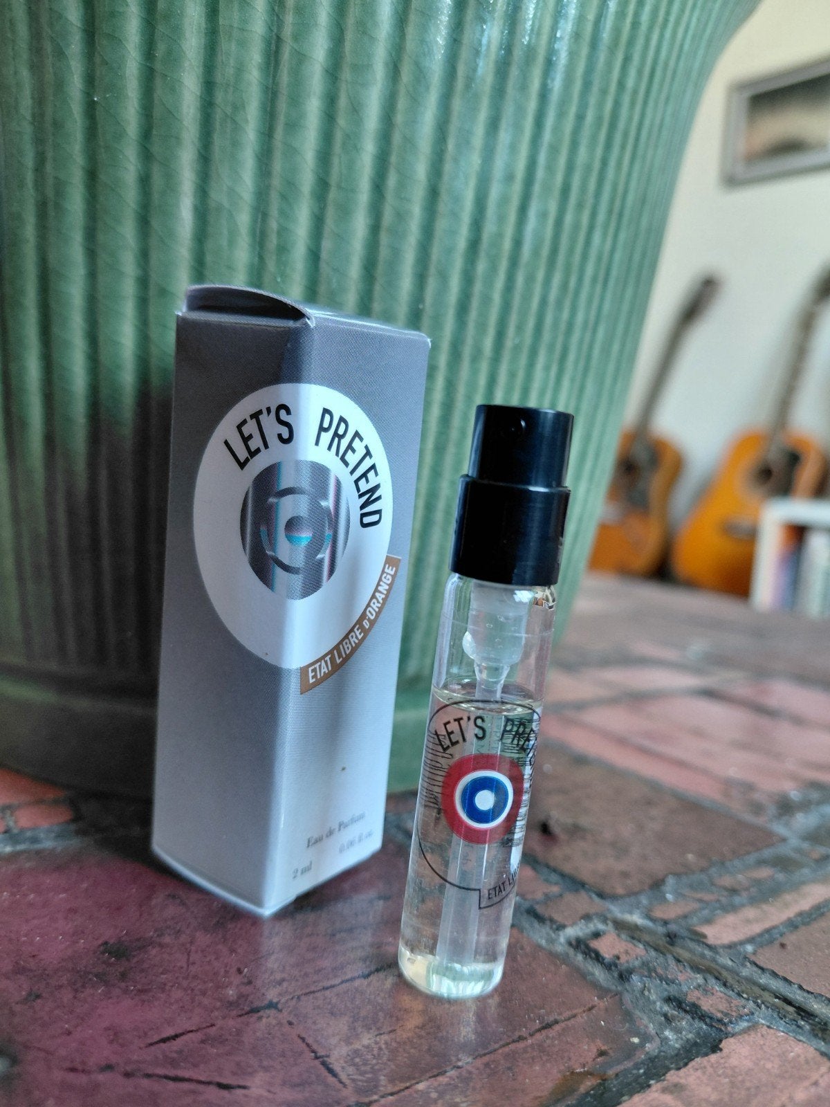 Etat Libre d'Orange Let's Pretend parfum sample, Ophalen of Verzenden, Zo goed als nieuw