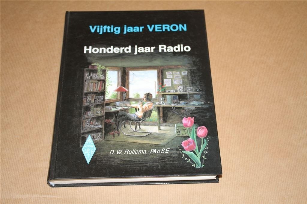 Gedenkboek - Vijftig jaar VERON - Honderd jaar Radio, Boeken, Ophalen of Verzenden, Zo goed als nieuw