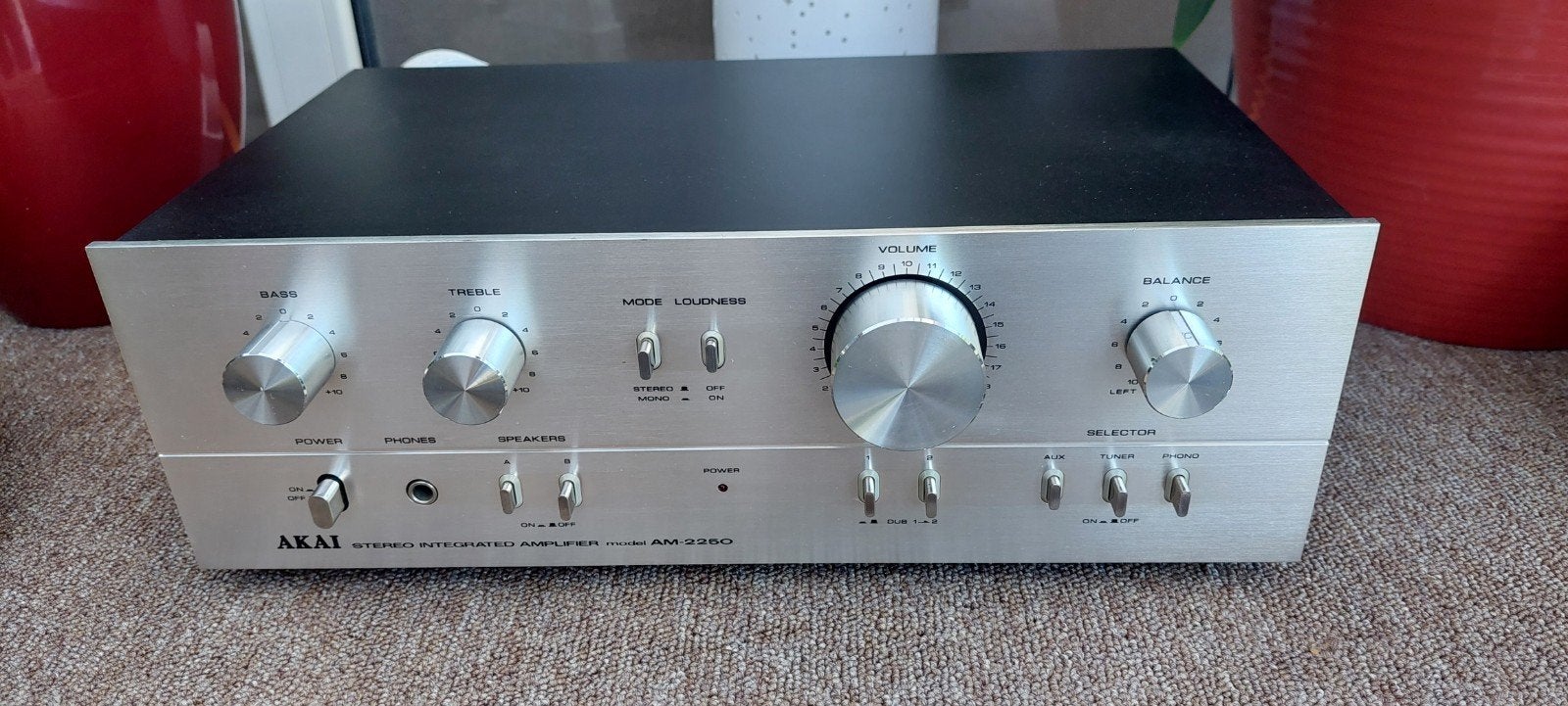 Akai AM-2250, Overige merken, Gebruikt, Ophalen of Verzenden, Minder dan 60 watt