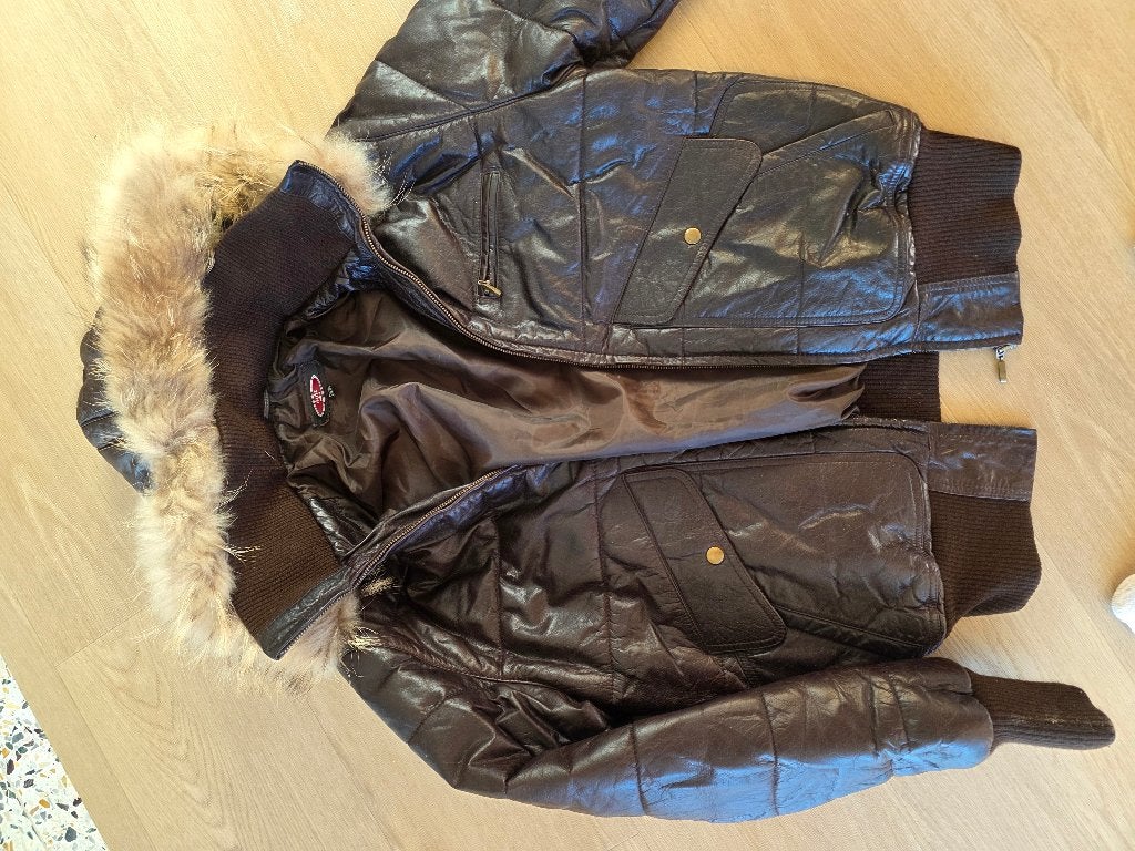 Leren winterjas met bontkraag, Ophalen, Zo goed als nieuw, Overige maten, Bruin