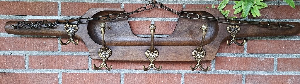 wand kapstok , uniek ,in Amsterdamse school  stijl, Gebruikt, Minder dan 100 cm, Hout, Ophalen