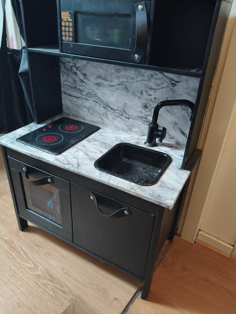 Opgepimpt ikea keukentje inclusief heel veel accessoires., Ophalen, Gebruikt, Hout, Speelkeuken