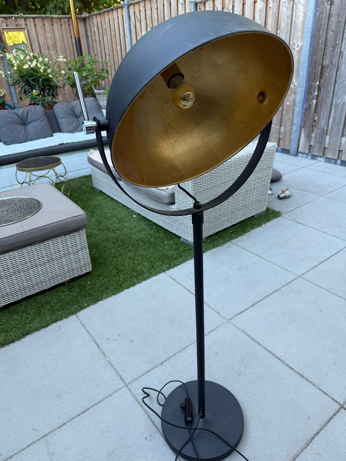 Lindby Vloerlamp Zwart/Goud E27 - Modern Design, Ophalen, Gebruikt, E27 (groot), Metaal