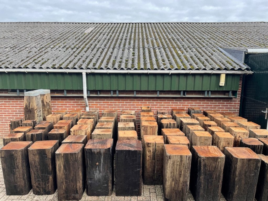 Houten sokkels . zuilen !! 100 stuks op voorraad, Huis en Inrichting, Woonaccessoires | Zuilen en Pilaren, Ophalen, Nieuw