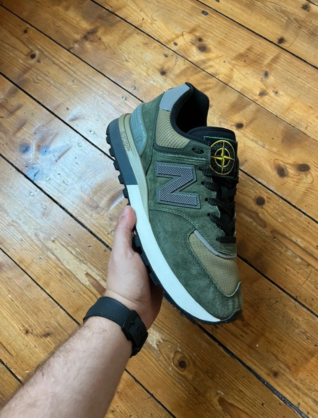 New Balance Stone Island 574 maat 44, Kleding | Heren, Schoenen, Ophalen of Verzenden, Zo goed als nieuw
