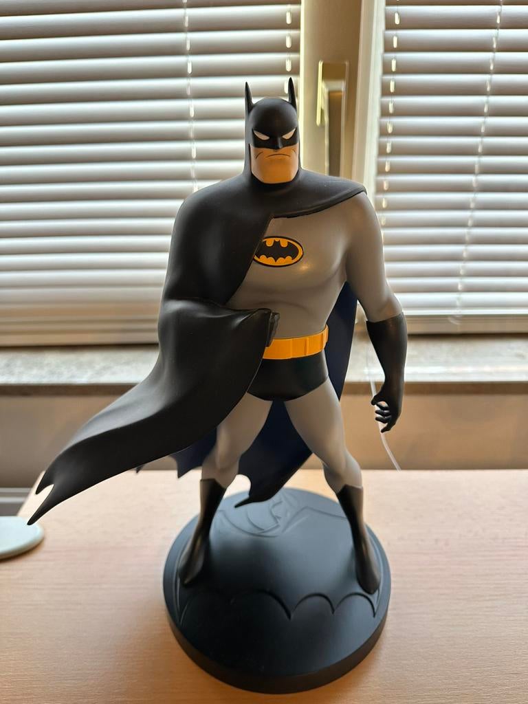 Batman the animated series eaglemoss mega figurine hot toys, Ophalen of Verzenden, Zo goed als nieuw, Tv, Beeldje, Replica of Model