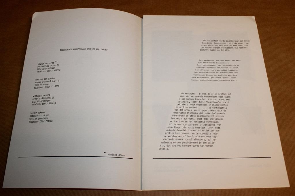 Brochure Grafies Kollektief. 4 kunstenaars., Boeken, Ophalen of Verzenden, Gelezen