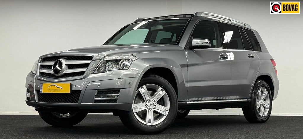 Mercedes-Benz GLK-klasse 350 4-Matic*Panodak*Trekhaak*Navi*X, Auto's, Automaat, Gebruikt, Zwart, 2000 kg