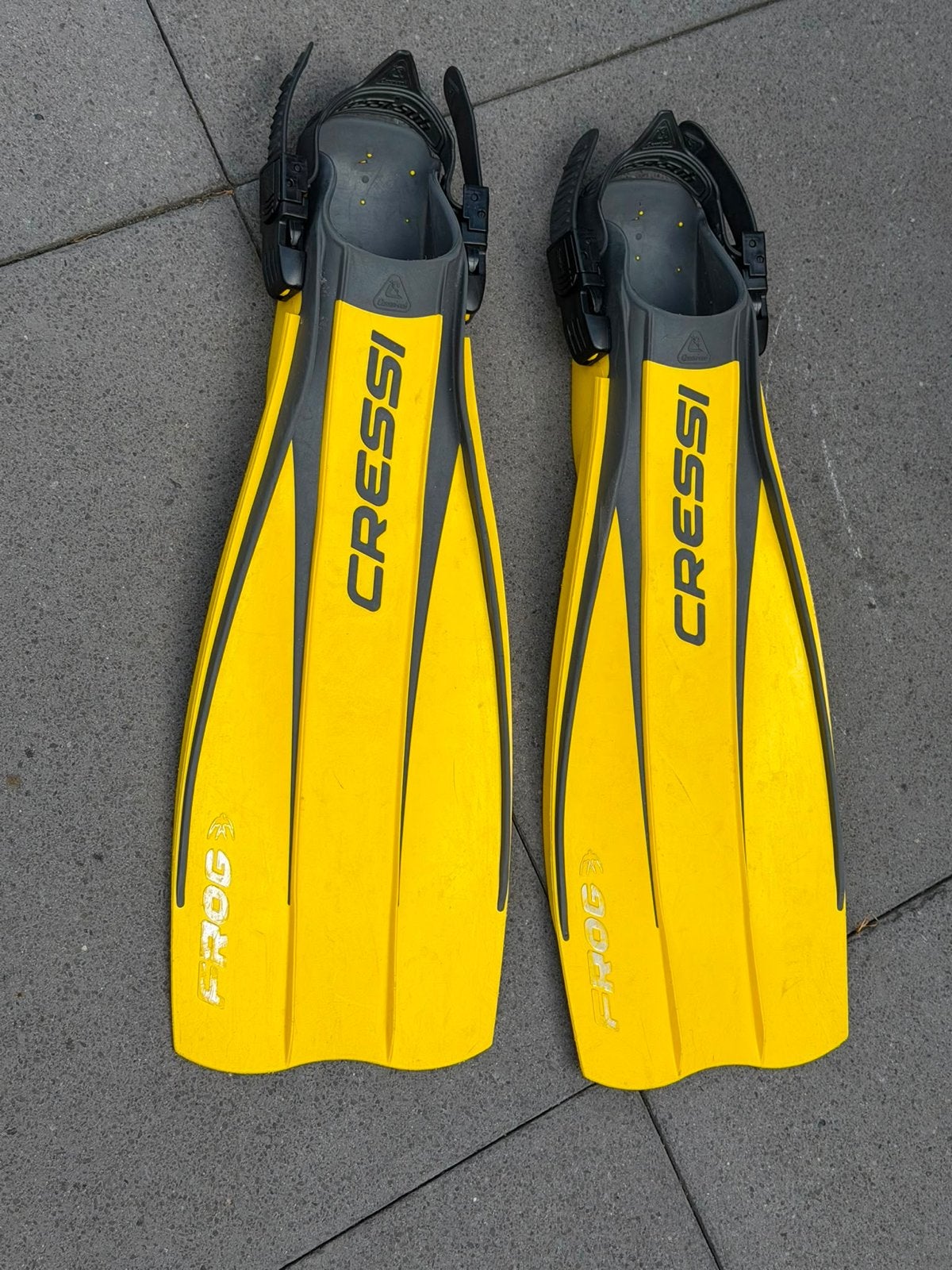 Cressi Frog Duikvinnen - Maat S/M, Watersport en Boten, Duiken, Ophalen of Verzenden, Gebruikt, Zwem- of Duikvliezen
