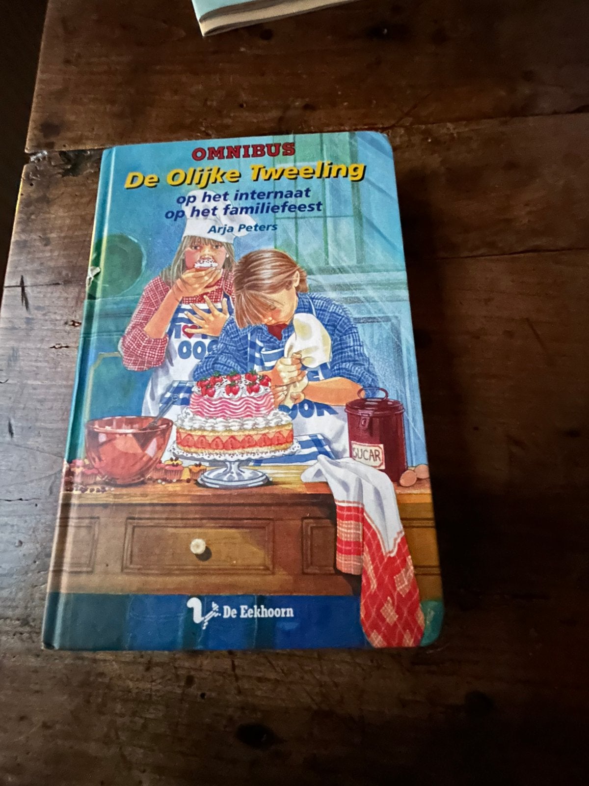 Boek De olijke tweeling Omnibus, Boeken, Ophalen of Verzenden, Zo goed als nieuw