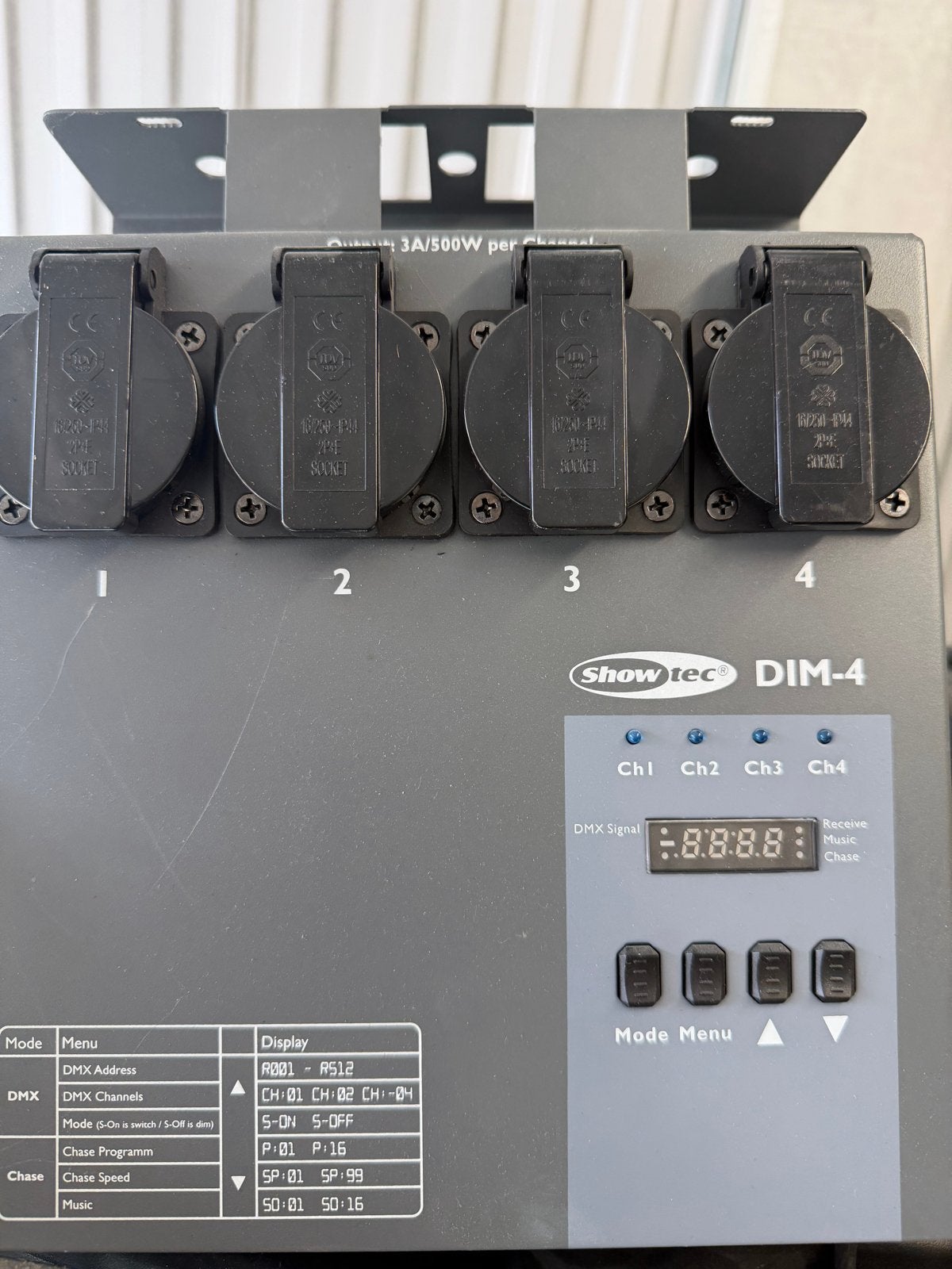 Showtec DIM-4 DMX Dimmer Pack - 4-kanaals, Ophalen, Gebruikt, Licht