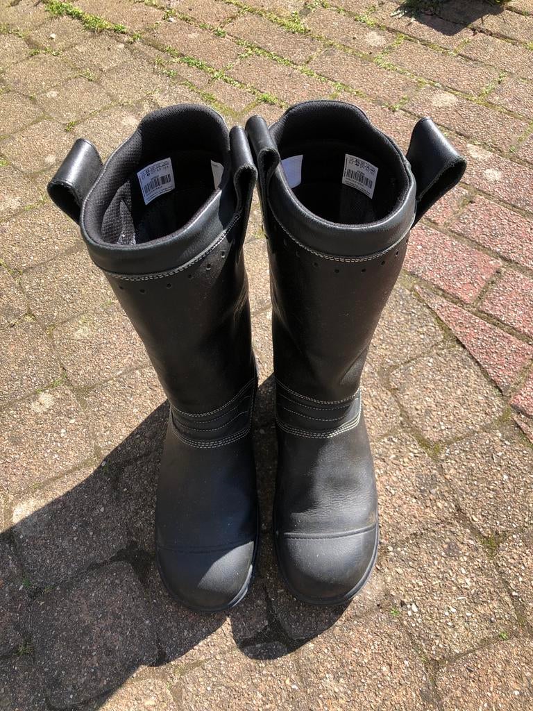 Werklaarzen brandweerlaarzen maat 43., Kleding | Heren, Schoenen, Ophalen, Zo goed als nieuw, Zwart, Werkschoenen