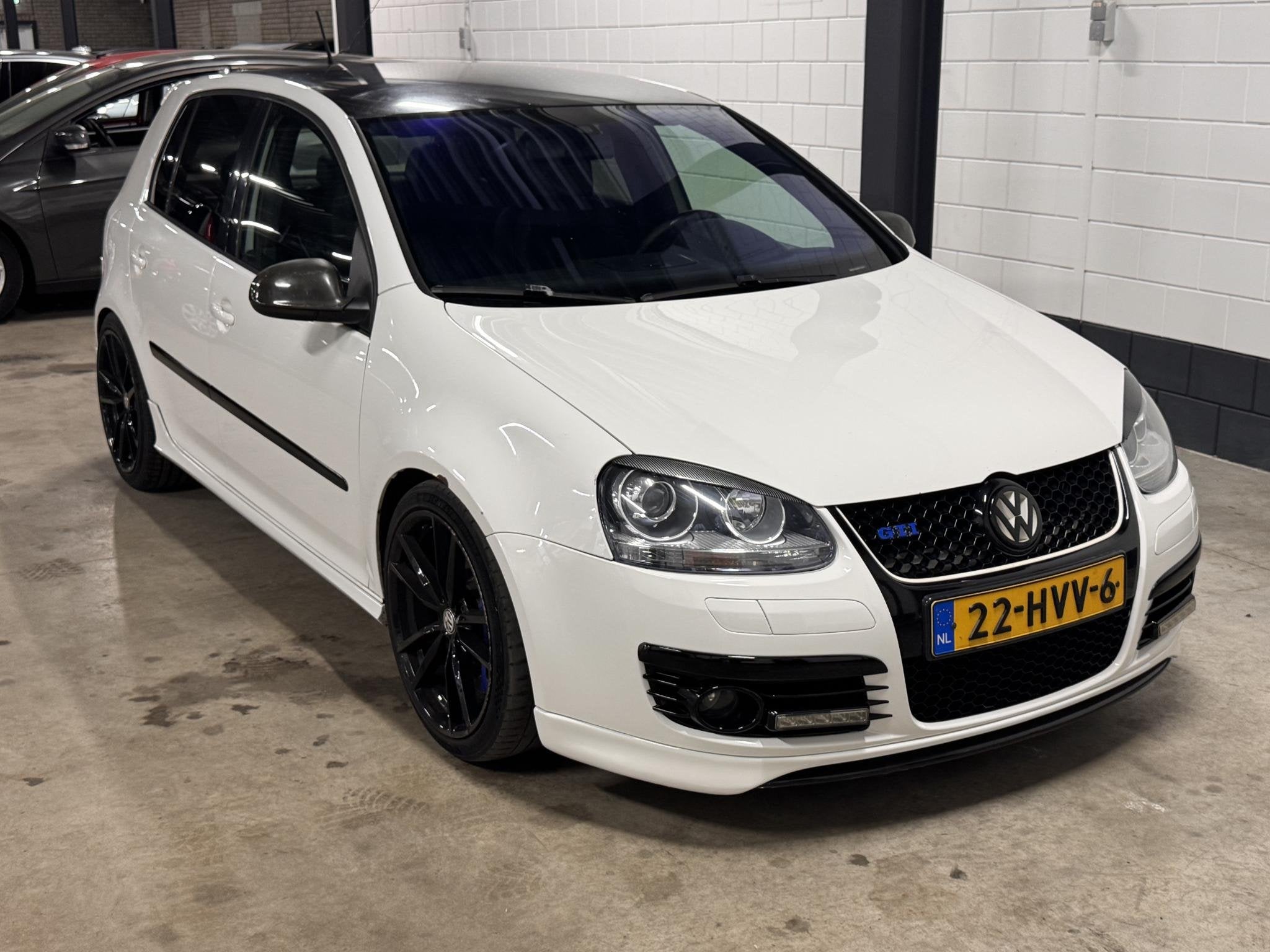 Volkswagen Golf 2.0 TFSI GTI First Edition, Stof, Gebruikt, Zwart, 4 cilinders