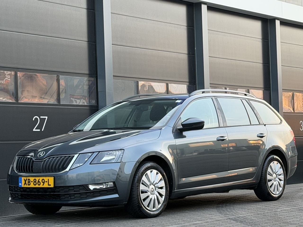 Skoda Octavia 1.6 TDI Navi Clima Automaat EURO-6 (bj 2017), Auto's, Automaat, 116 pk, 125 €/maand, Te koop