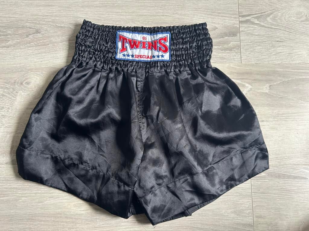 Kickboks broekje kindermaat L, Maat XS of kleiner, Ophalen of Verzenden, Zo goed als nieuw, Overige