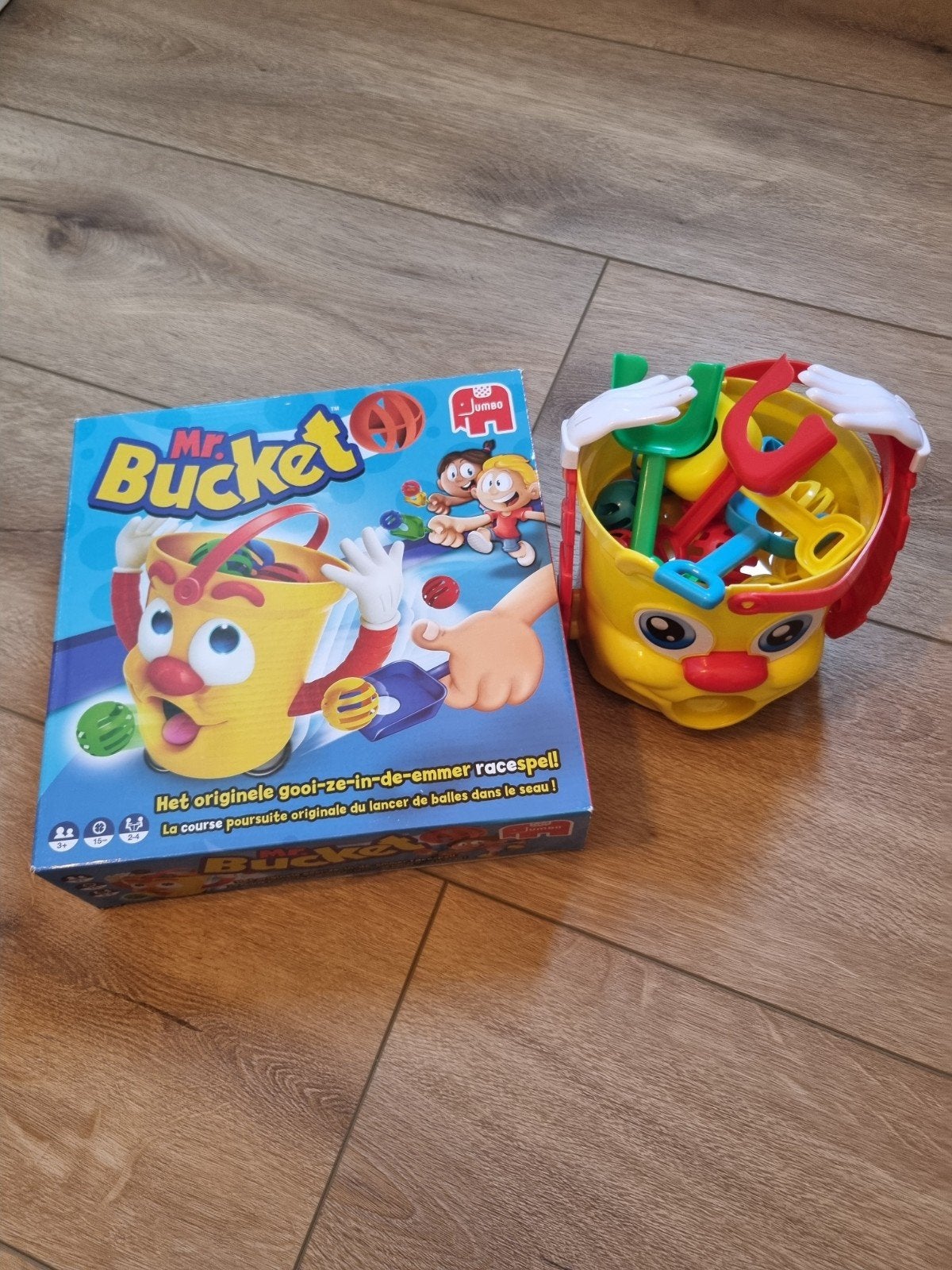 Jumbo Mr. Bucket gooi-ze-in-de-emmer racespel met doos, Drie of vier spelers, Ophalen of Verzenden, Zo goed als nieuw, Jumbo