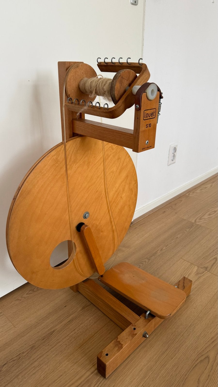 Louët S10 Spinnewiel - Klassiek en Functioneel, Ophalen, Gebruikt, Spinnewiel