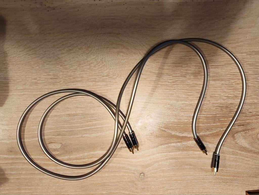 2 x Linn Silver 1.2m RCA Interlink Kabel - Perfecte Staat, Ophalen of Verzenden, Zo goed als nieuw, Minder dan 2 meter, Interlink-kabel